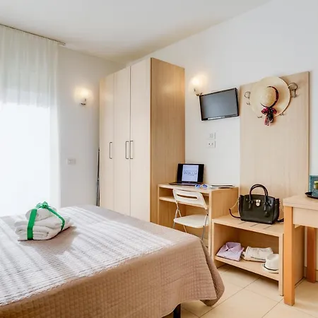 Wally Lejlighedshotel Rimini