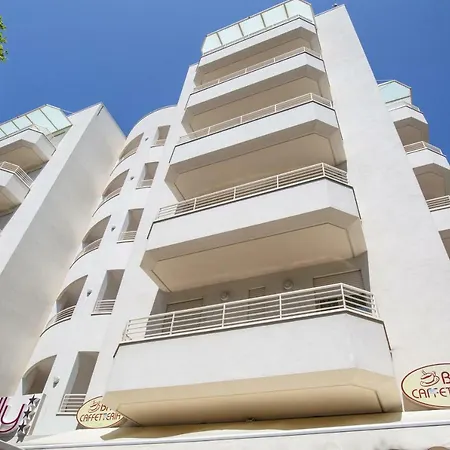 沃利公寓酒店 里米尼