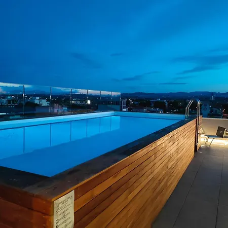 Wally Apartahotel 4*